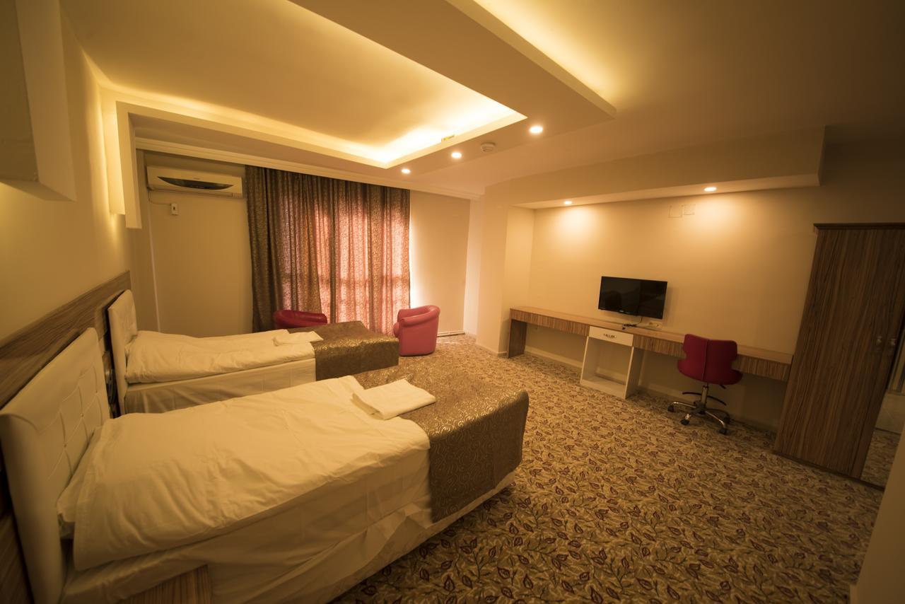 Osmaniye Hanedan Otel ภายนอก รูปภาพ