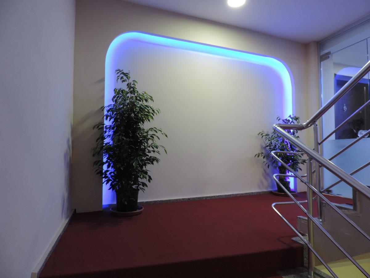 Osmaniye Hanedan Otel ภายนอก รูปภาพ